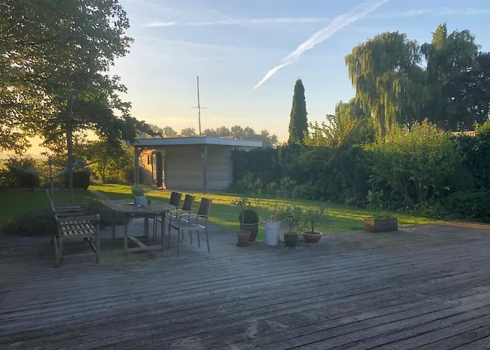 De Nieuwendijk * Zuid-Beijerland